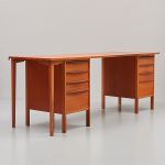 1056 2022 WRITING DESK